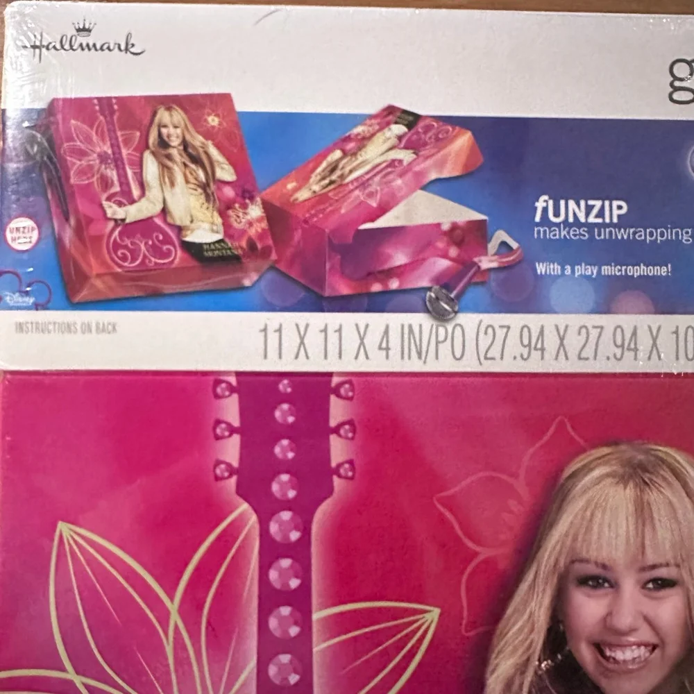 NOS Vintage Disney Hannah Montana Miley Cyrus Hallmark Gift Box Set 11x11x4